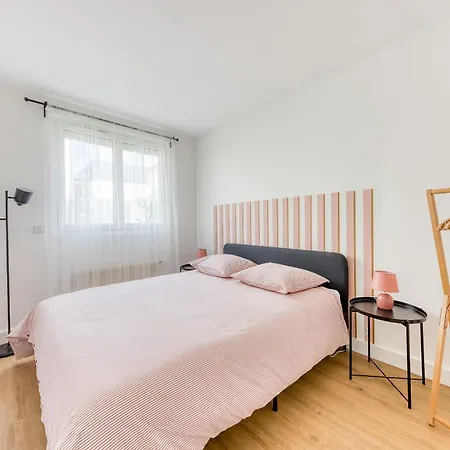 Apartment 6 People Rer A Disney-paris Video-projector Wifi *