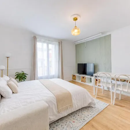 Apartment 6 People Rer A Disney-paris Video-projector Wifi Le Perreux-Sur-Marne